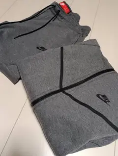 廃盤品赤タグ ナイキ テックフリース M セットアップ