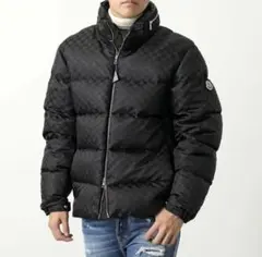【希少】MONCLER ダウンジャケット