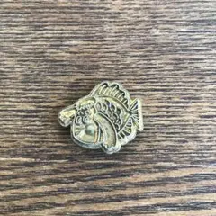 たい焼きくんバッチ たい焼きくんバッチ Amazon | ピンバッチ【昭和レトロ】およげ