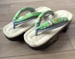 Item thumbnail for item 5fdaad1b-df6c-4d06-b8ad-2a349baca0f4