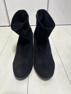 ストレッチショートブーツ ブラックスエード UNIQLO