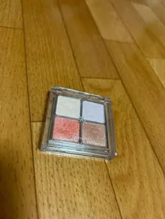 値下げ✳︎rom&nd ロムアンドべターザンアイズ T01 トゥインキラ