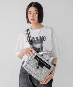 BAYFLOW[500mlペットボトルが入る]キルトパッファースクエアショルダーのサムネイル