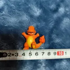 ヒトカゲ フィギュア