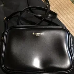 B:MING by BEAMS ブラック ショルダーバッグ