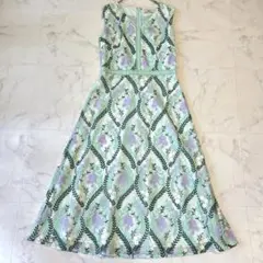 完売品✨グレースコンチネンタル　リーフフラワー刺繍ワンピース　上品　Aラインのサムネイル