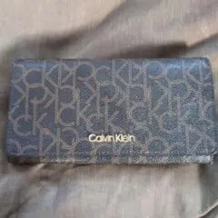 カルバンクライン　モノグラム長財布