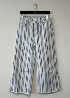 Item thumbnail for item 0272d82f-9fb9-4b8b-87c4-45a332e57ecf