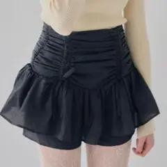 2025年最新】treat ürself スカートの人気アイテム - メルカリ