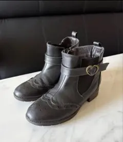 Item thumbnail for item d80bc0ae-97d7-48ed-b7ca-335e72b3f9d7