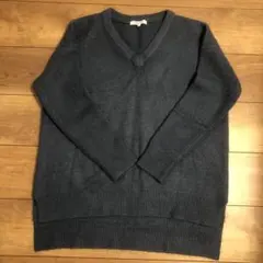 グローバルワーク　Ｖネックニット　セーター　美品