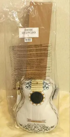 日本国内未発売未開封リメンバーミーギターディズニー100周年