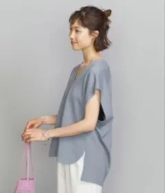 ユナイテッドアローズ　 Vネック プルオーバー　トップス　ブルーグレー