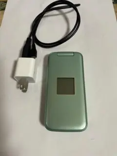docomo 折りたたみ式携帯電話 F-02Jグリーン