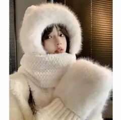 大人気♡もこもこ防寒帽子・マフラー・手袋一体型｜未使用