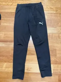 プーマ　Puma ブラック スリムフィットパンツ　ジャージ　Mサイズ