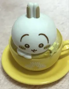 【匿名配送】 ちいかわ キャラテアートケース うさぎ