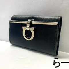 SalvatoreFerragamo フェラガモ キーケース 黒 ガンチーニのサムネイル