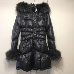 ザファースト ダウンジャケットのサムネイル