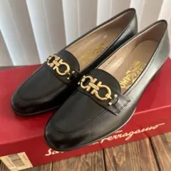 サルヴァトーレ フェラガモ ガンチーニ レザー パンプス 黒7B 未使用 箱付き