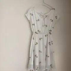 CECIL McBEE 花柄刺繍 ノースリーブワンピース