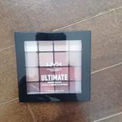 NYX ULTIMATE SHADOW PALETTE 16色のサムネイル