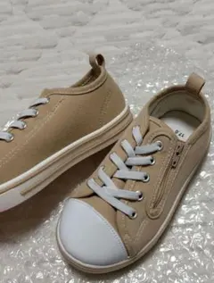 Item thumbnail for item 73c3b223-e791-4296-999a-921eb7e60e1c