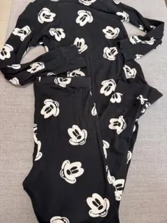 H&M ミッキーマウス柄 パジャマ 8-10Y