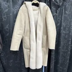 ムートンコート フード付き クリーム色