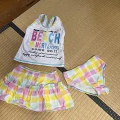 商品入れ替えの為処分！ジンホン　水着ツーピスキャップ付き120〜130