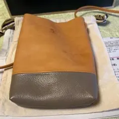 ほぼ未使用イルビソンテショルダーバックのサムネイル