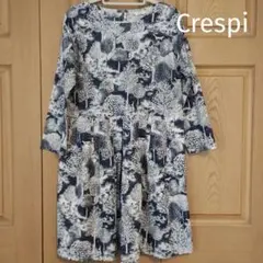 ボックスプリーツのワンピース（Crespi LIBERTYプリント）