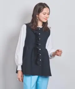 mochi様専用　ユナイテッドアローズ　ペプラムフリルジレ　ベストネイビーP フ