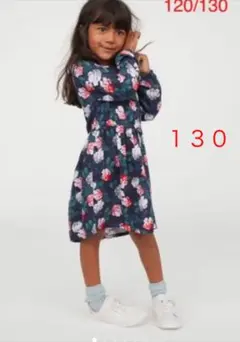 H&M  ビスコースワンピース⭐️130 女の子