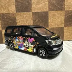 Item thumbnail for item 00068ba8-12a3-4e4e-ad9d-dc9d6677ea63