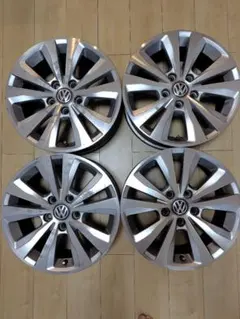 VWゴルフ7 純正 16インチ アルミホイール 4本セットのサムネイル