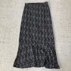Kobe Lettuce 黒白花柄ロングスカート