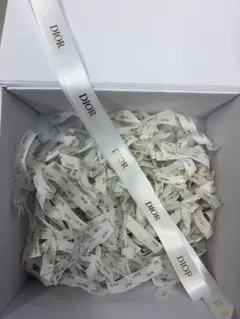 2025年最新】dior 空箱の人気アイテム - メルカリ