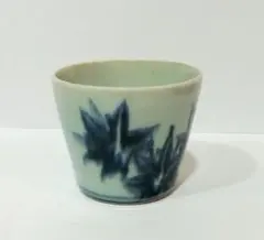 古伊万里染付紅葉文　そば猪口(ぐい呑)