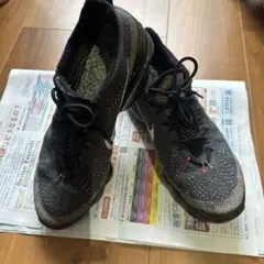 NIKE AIR VAPORMAX FLYKNIT スニーカーのサムネイル