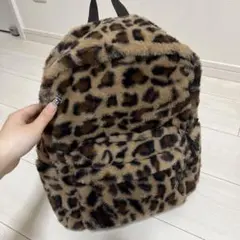 sheinヒョウ柄リュックのサムネイル