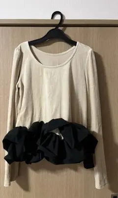 ジャイロ　ベロアペプラムトップスのサムネイル