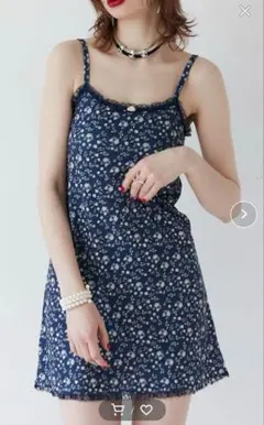 完売品♡ジュエティ jouetie カップ付花柄ミニキャミワンピース ネイビーM