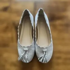 Fluneタッセル付きグレー バレエシューズ