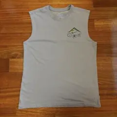 NIKE ナイキ　トレイル　ランニングウェア　シャツ　タンクトップ　Ｍサイズ