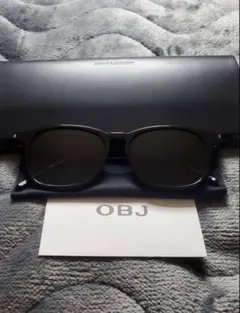 SAINT LAURENT サングラス ブラックのサムネイル