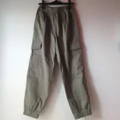 GU カーキ カーゴパンツ ワークパンツ