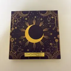 M•A•C エクストラディメンション×4サラウンディッド バイ スターズ