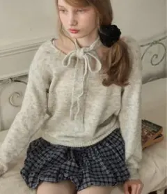 Birthday room Vネックタイ付きニット