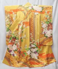 2026年最新】金駒刺繍訪問着の人気アイテム - メルカリ